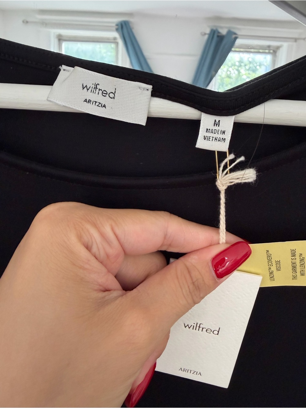 ARITZIA MINI DRESS - Picture 3 of 7